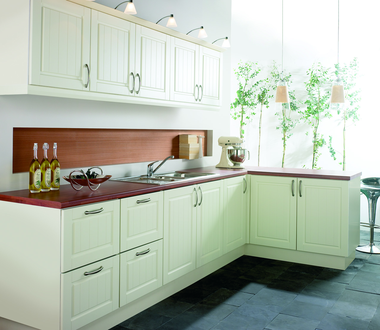 Traditional Kitchens - Kitchen Centre Liverpool
